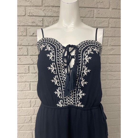 Romeo + Juliet Couture Navy Blue & White Mini Boho Dress Size S NWT - Picture 4 of 13